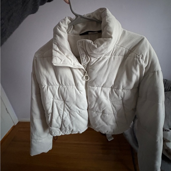 Hollister Cream Puffer Jacket - Picture 3 of 4